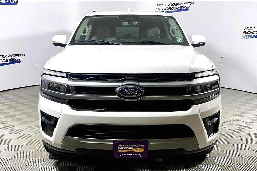 Used 2023 White Metallic Ford XLT image 2