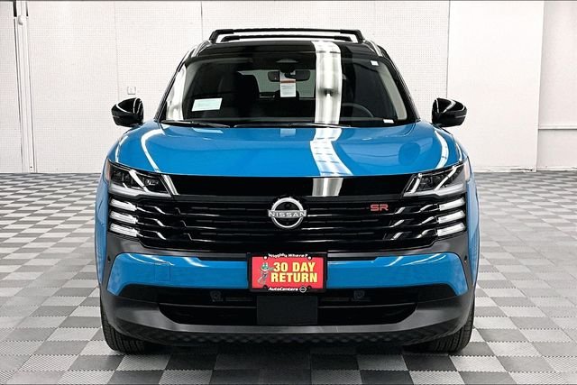 New 2025 Arctic Ice Blue Metallic/Super Black Nissan SR image 17