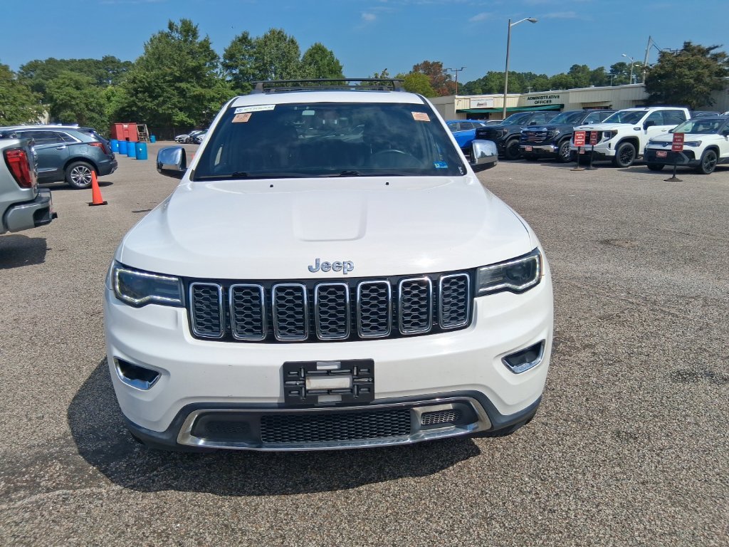 Used 2017 White Jeep Limited image 2