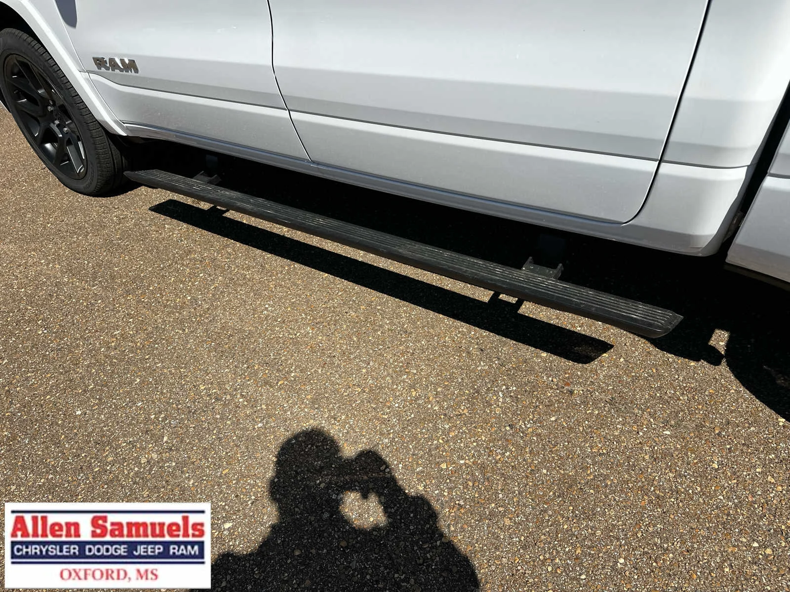 2026 RAM 1500 Laramie - Photo 13