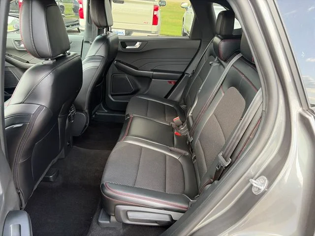 Used 2025 Gray Metallic Ford ST-Line Select image 16