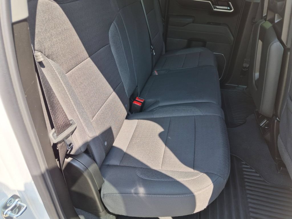 Used 2026 White GMC Elevation image 23