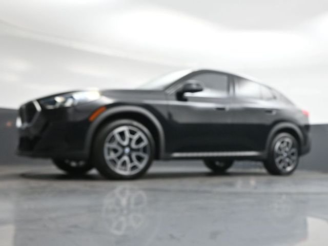 Used 2025 Black BMW xDrive28i image 35