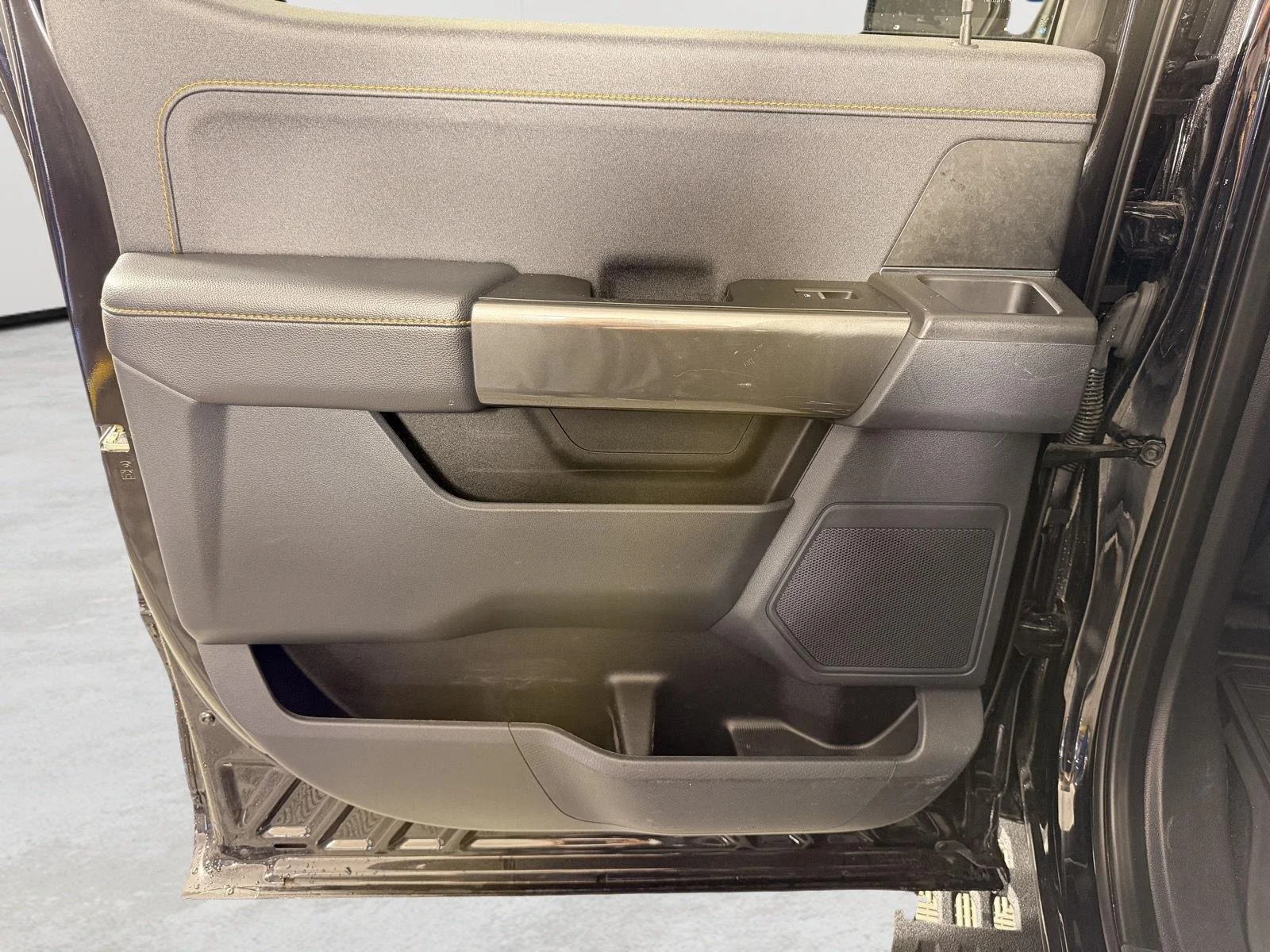 Used 2023 Agate Black FORD TREMOR image 17
