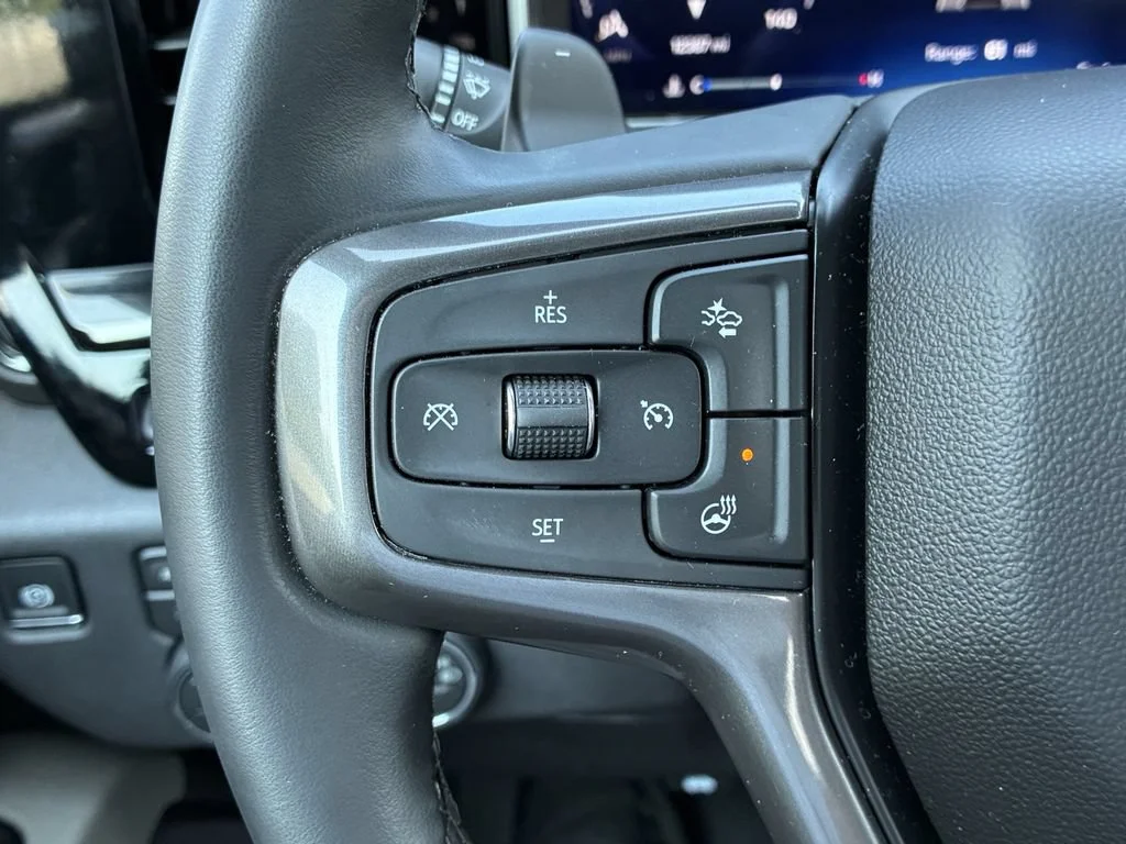 Used 2026 Black Chevrolet ZR2 image 31