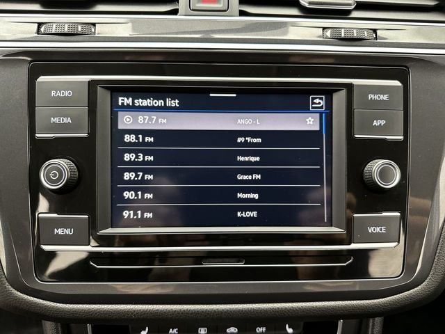 Used 2022 White Volkswagen 2.0T S image 16