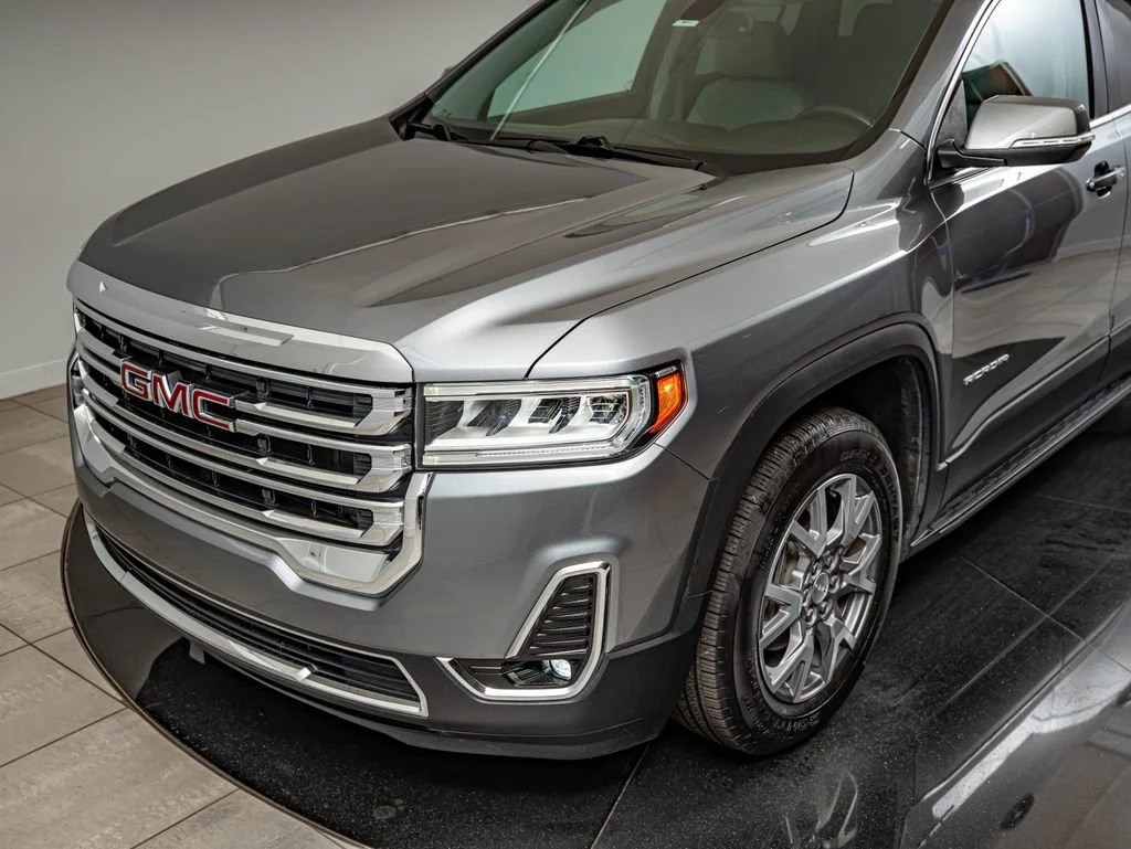 Used 2020 Satin Steel Metallic GMC SLT image 14
