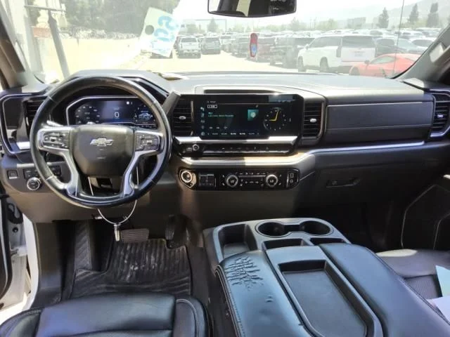 Used 2023 White Chevrolet RST image 6