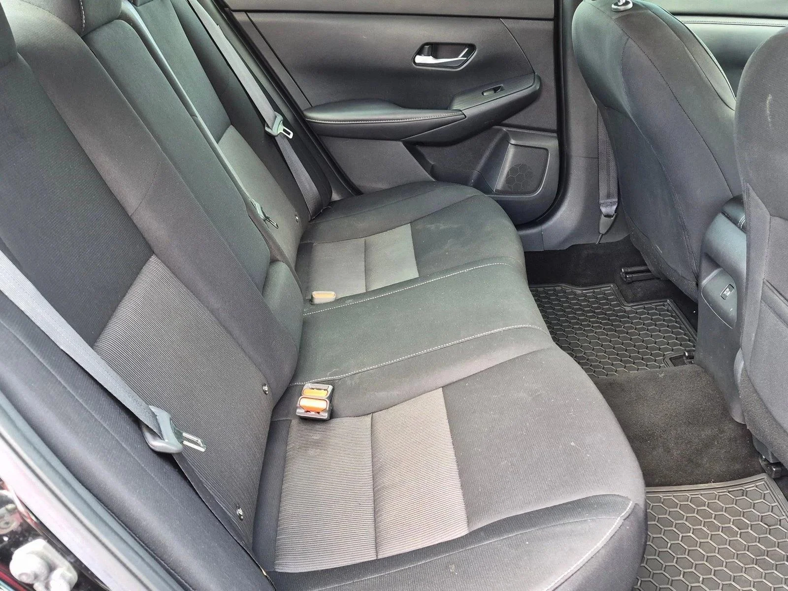 Used 2022 Super Black Nissan SV image 17