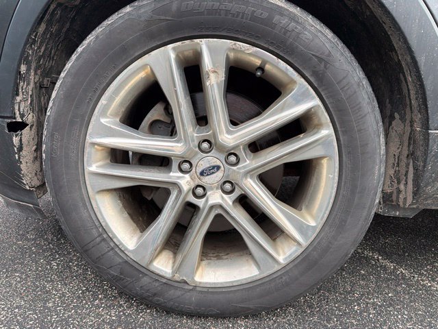 Used 2016 Magnetic Ford XLT image 2