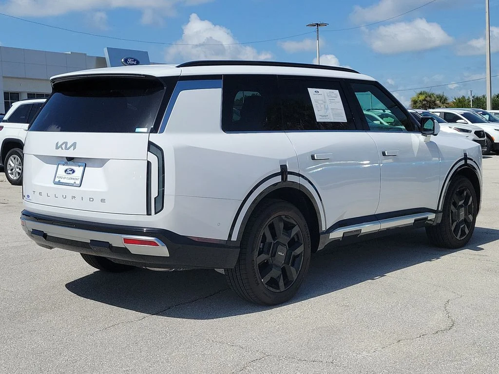Used 2027 Glacial White Pearl Kia SX image 5