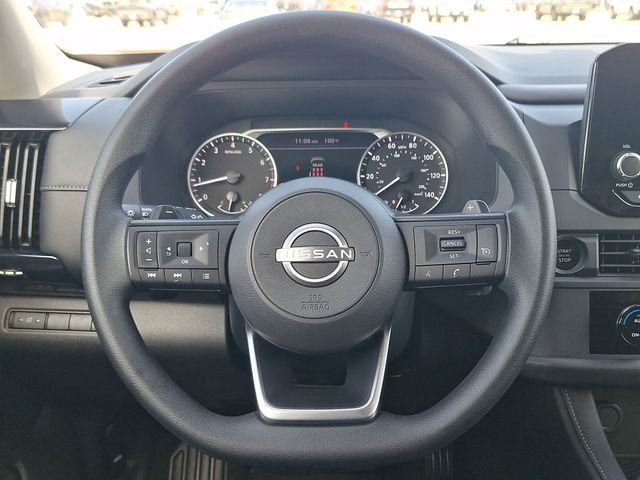 Used 2025 White Nissan S image 14