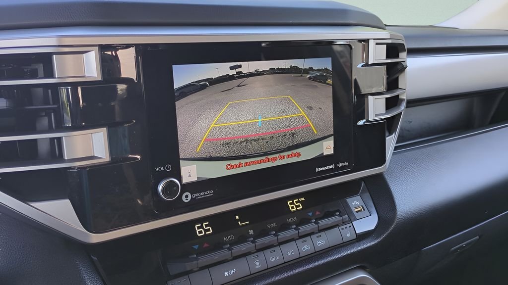 Used 2024  Toyota SR5 image 25