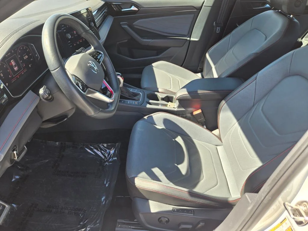 Certified Used 2025 White Volkswagen 2.0T Autobahn image 9