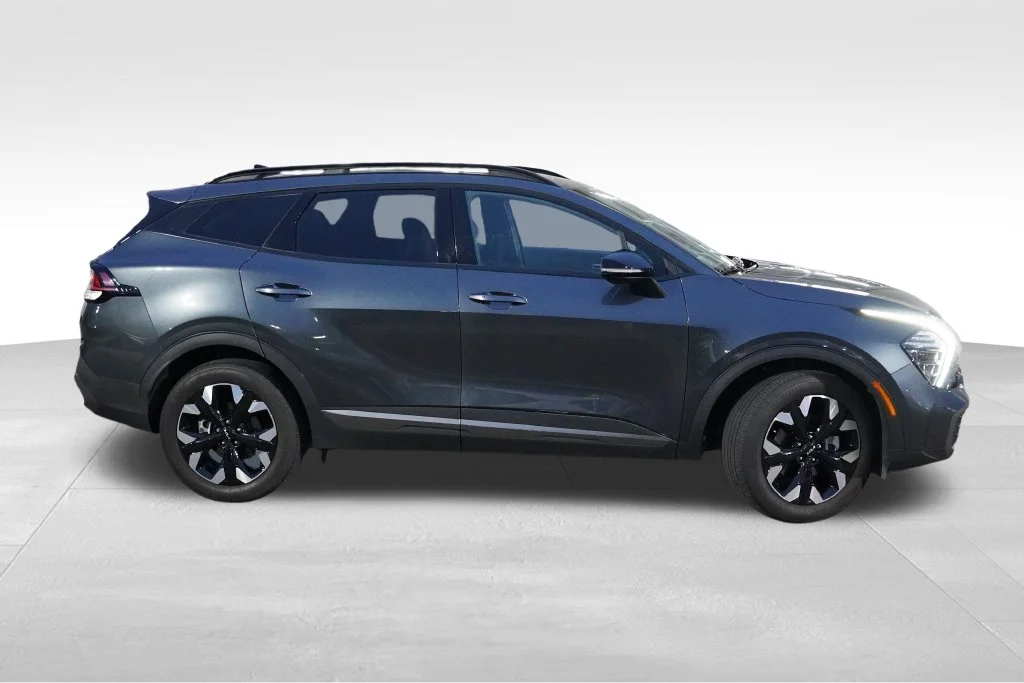 Used 2024 Gravity Gray Kia X-Line image 3