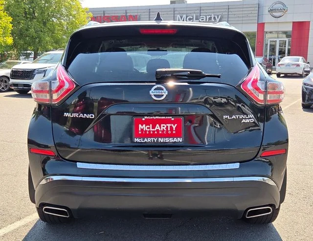 Used 2017 Black Nissan Platinum image 6