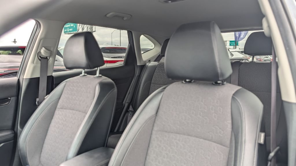 2025 Kia Seltos S - Photo 14