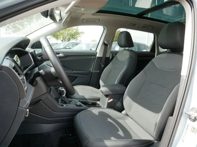 Certified Used 2026 Gray Volkswagen 1.5T SE Black image 15