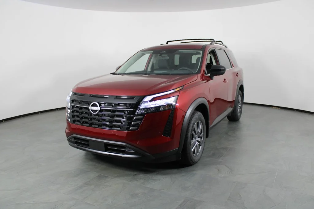 New 2026 Scarlet Ember Tintcoat Nissan SV image 2