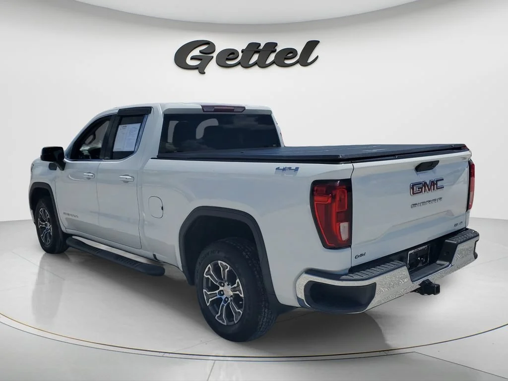 Used 2020 SUMMIT WHITE GMC SLE image 7