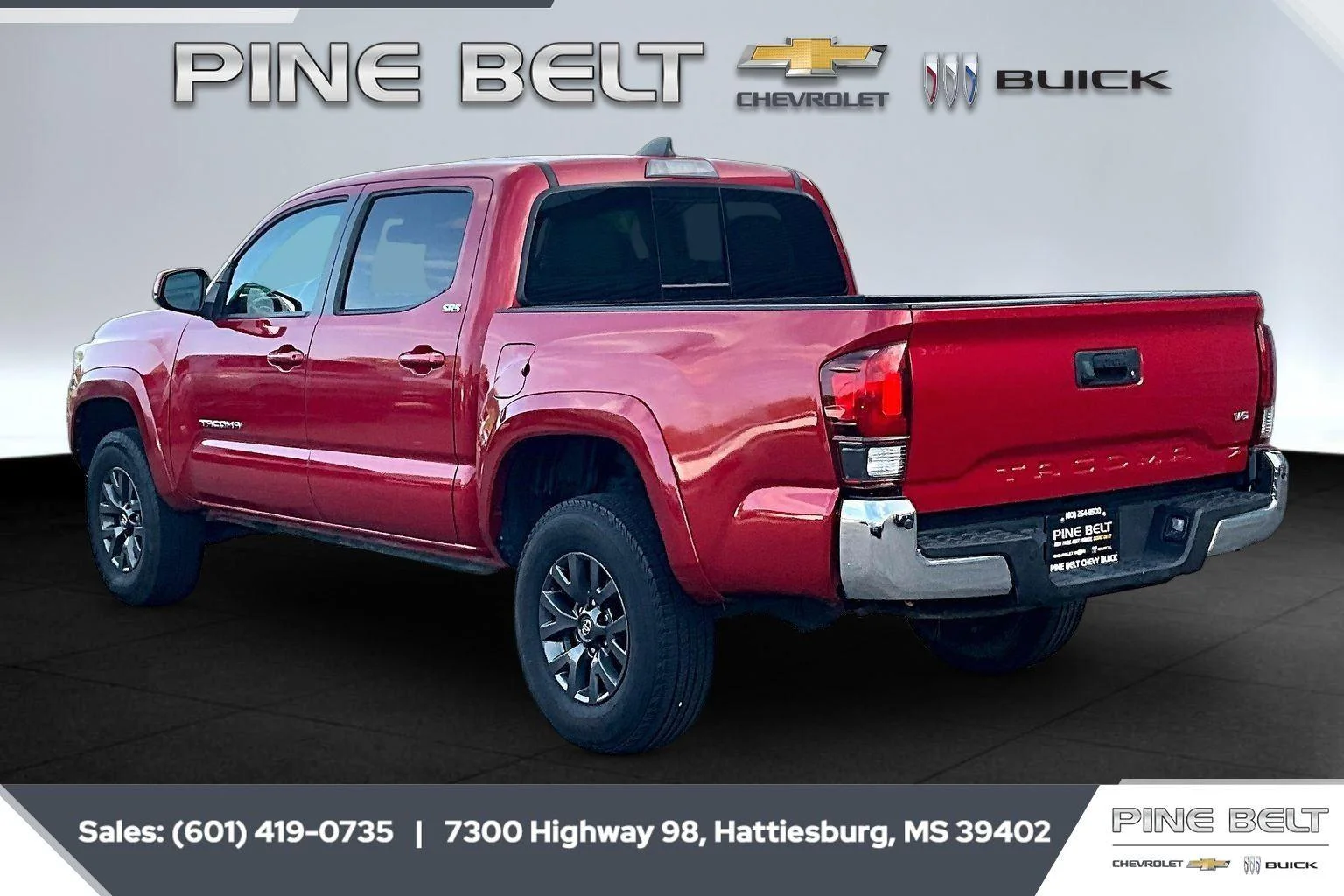 Used 2022 Barcelona Red Metallic Toyota SR5 image 2