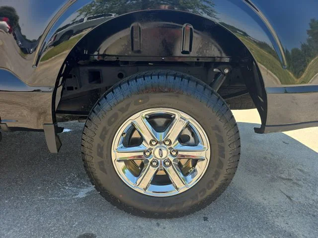 Used 2025 Black Ford XLT image 32