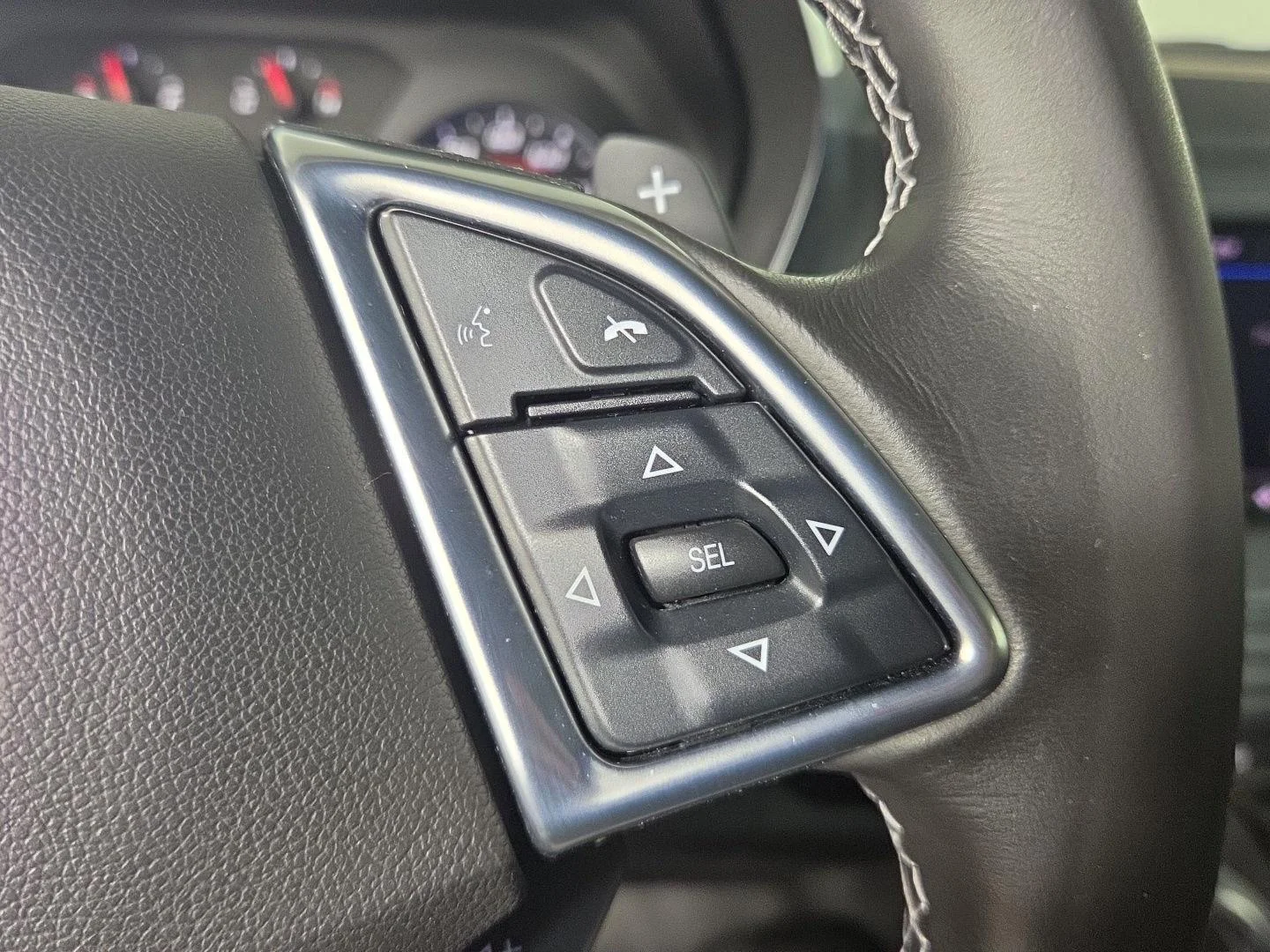 Used 2022 Satin Steel Metallic Chevrolet 1LT image 19