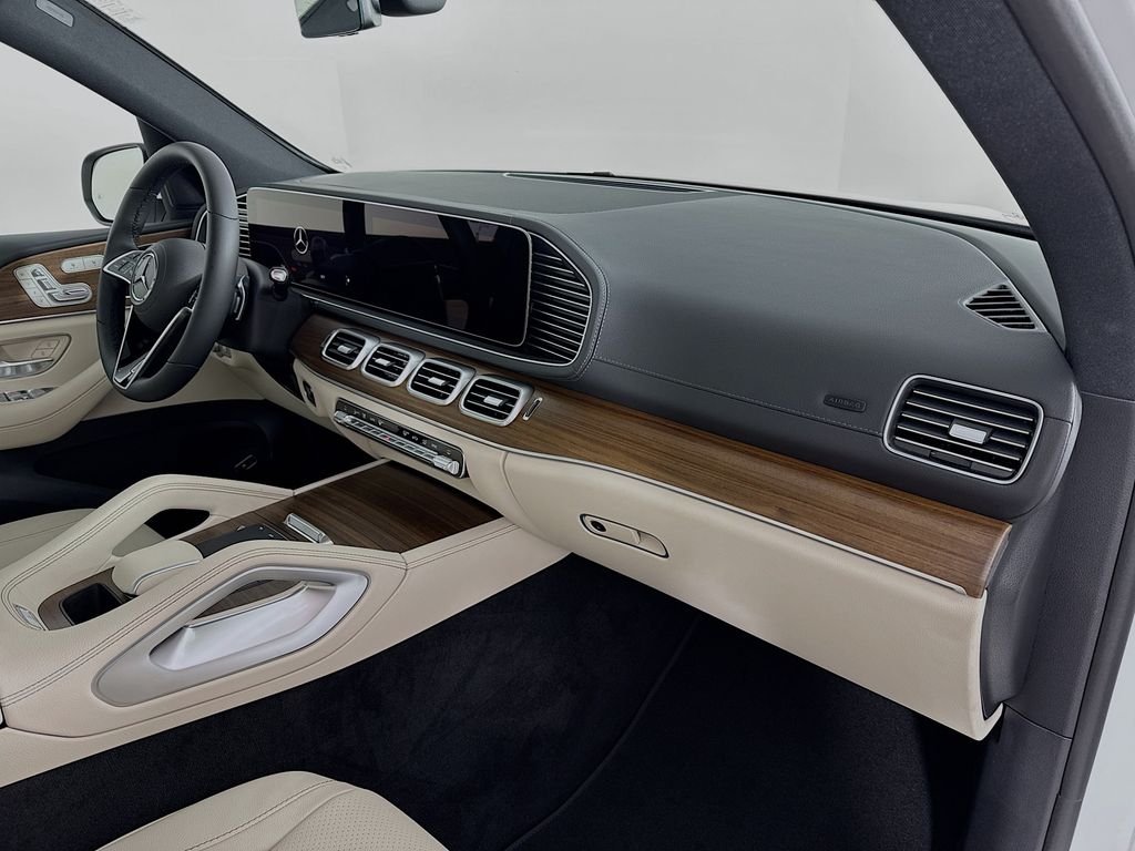 Used 2026 White Mercedes-Benz GLE 350 image 29