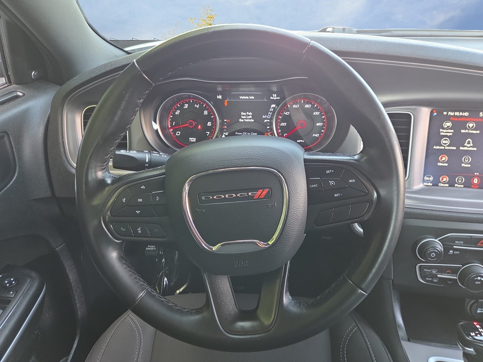 2023 Dodge Charger SXT - Photo 12