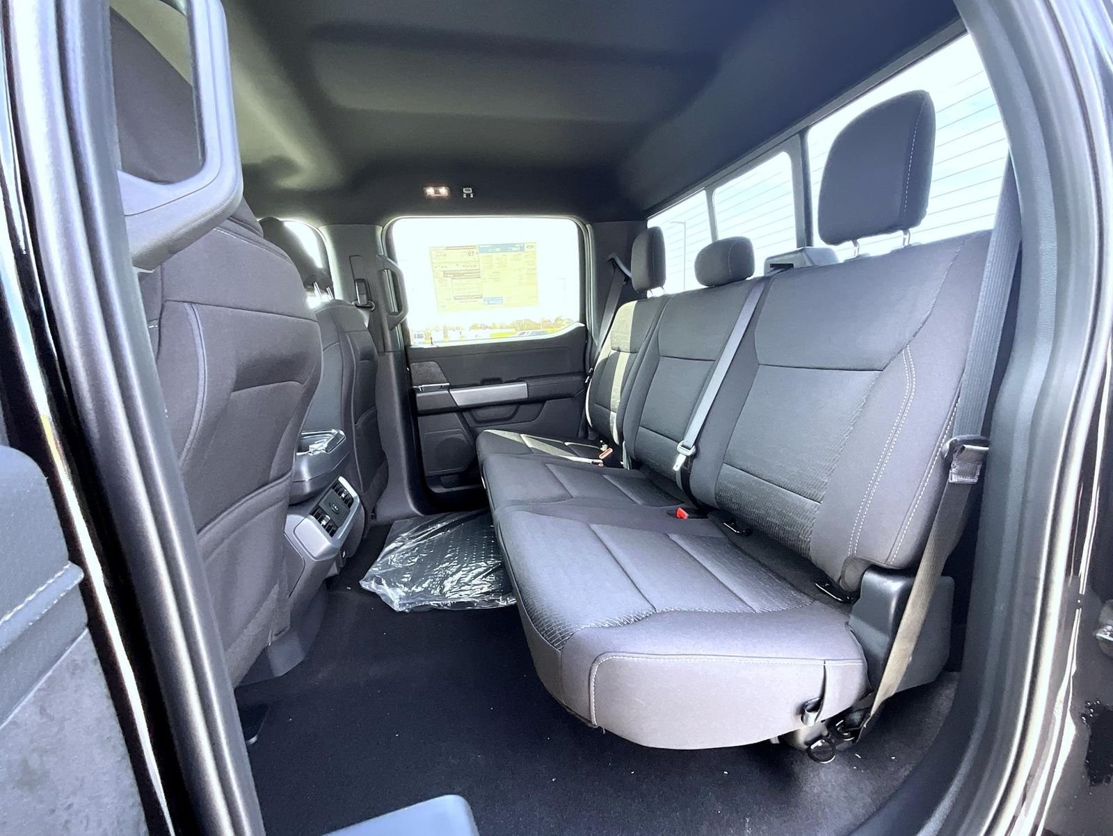 New 2026 Agate Black Metallic Ford XLT image 12