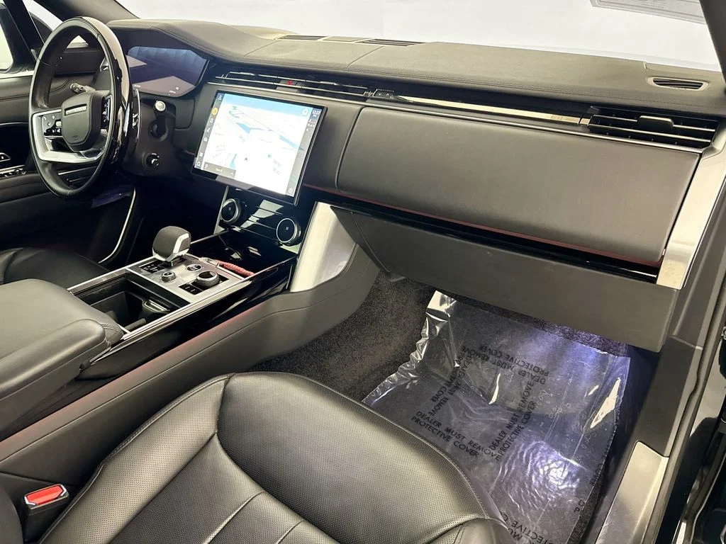 Used 2023 Black Land Rover SE image 30