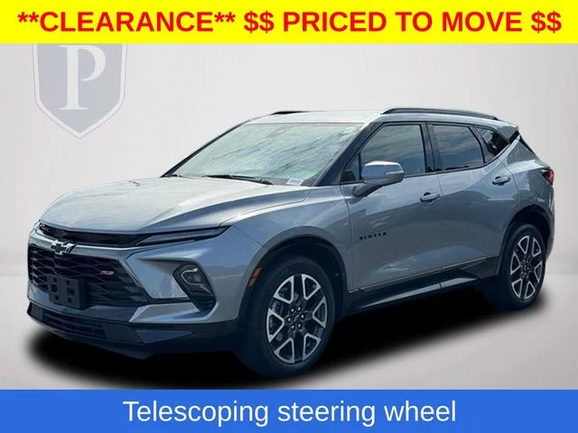 Used 2025 Gray Chevrolet RS image 12