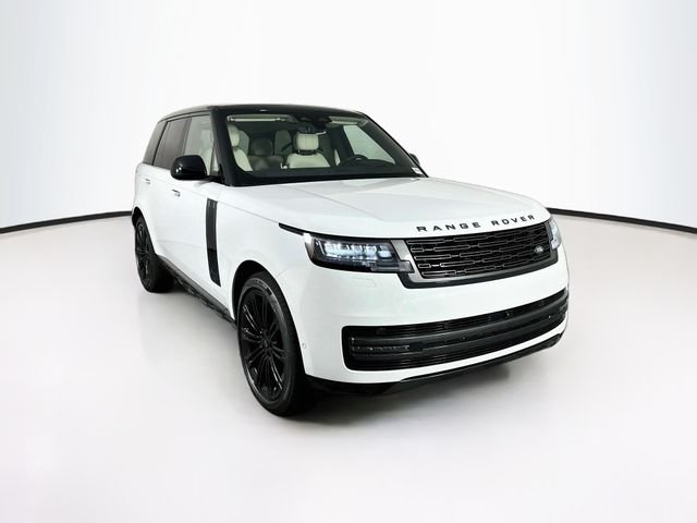 New 2027 White Land Rover SE image 3