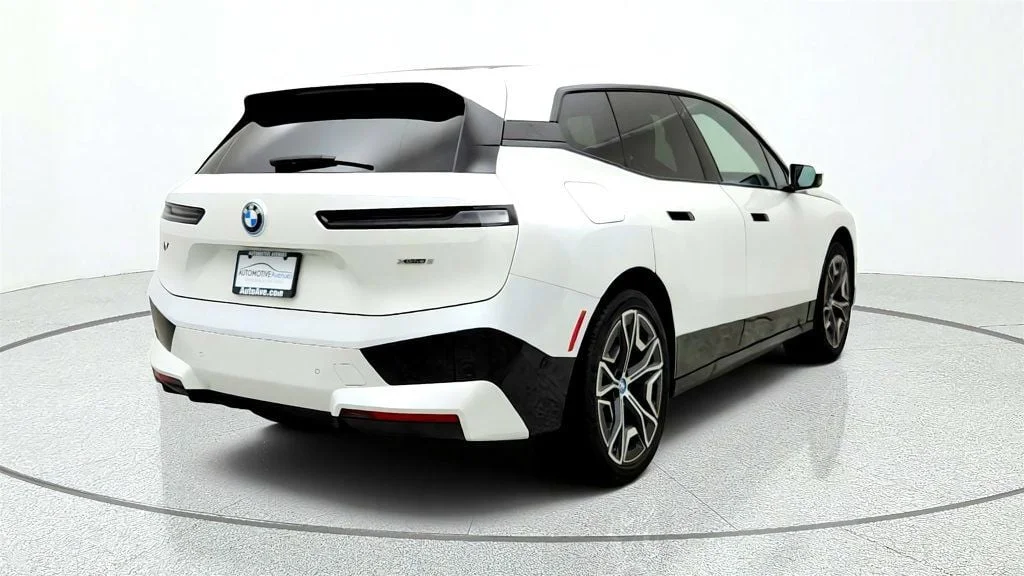 Used 2024 Mineral White Metallic BMW xDrive50 SAV w/ Driving Assist Pro, Sport Pkg & 22