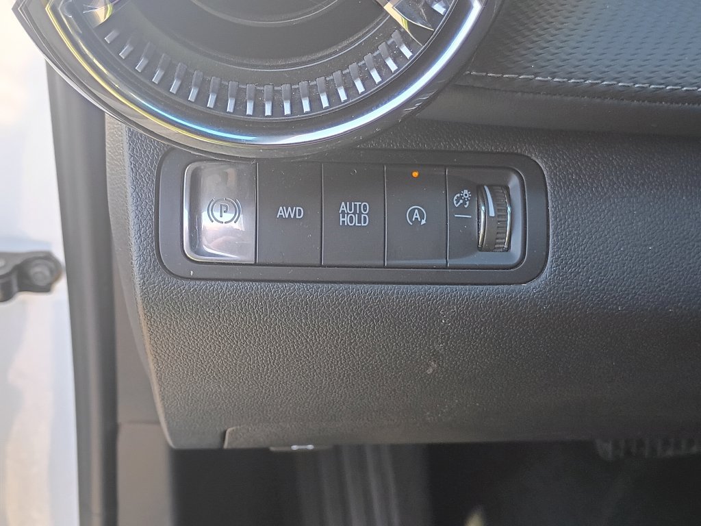 Used 2026 White Chevrolet LT image 23