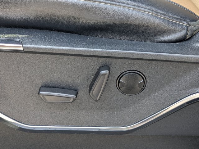 Used 2024 White Ford Lariat image 28