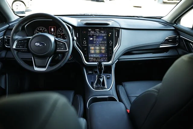 2025 Subaru Outback Touring - Photo 28
