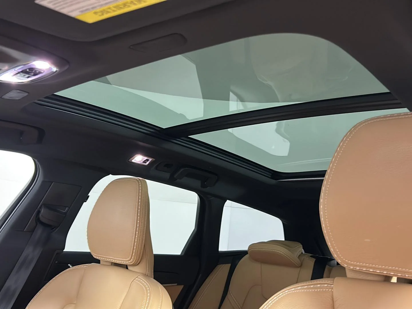 Used 2019 Denim Blue Metallic Volvo T5 image 29