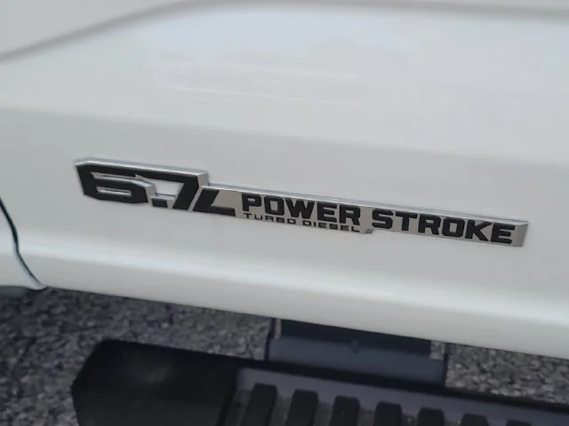 New 2026 Oxford White Ford XL image 10