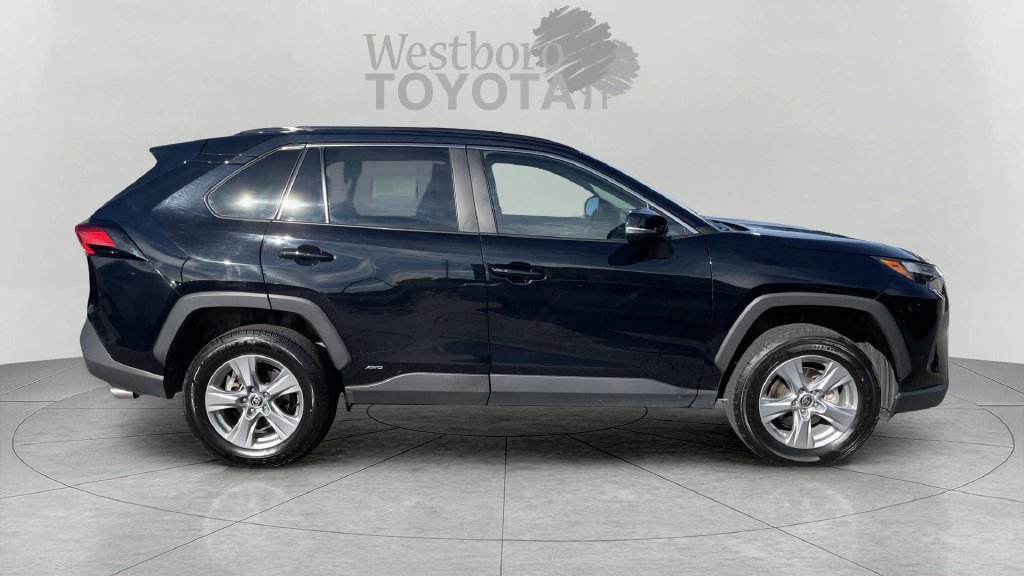 Used 2025 Midnight Black Metallic Toyota XLE image 8