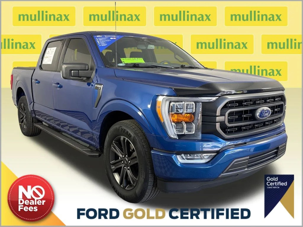Certified Used 2022 Blue Ford XLT image 1