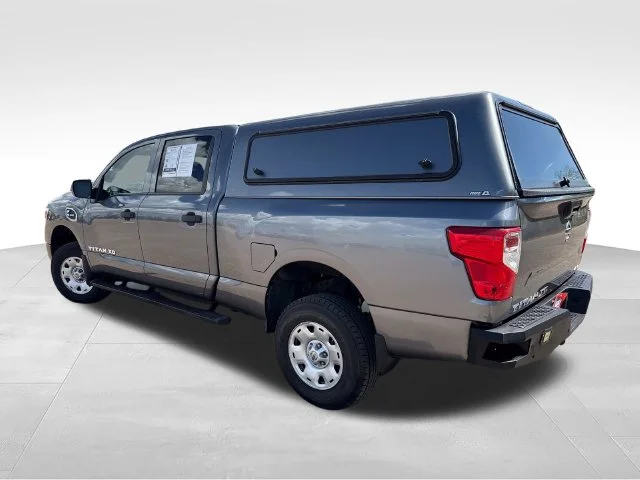 Used 2019 Gray Nissan S image 5