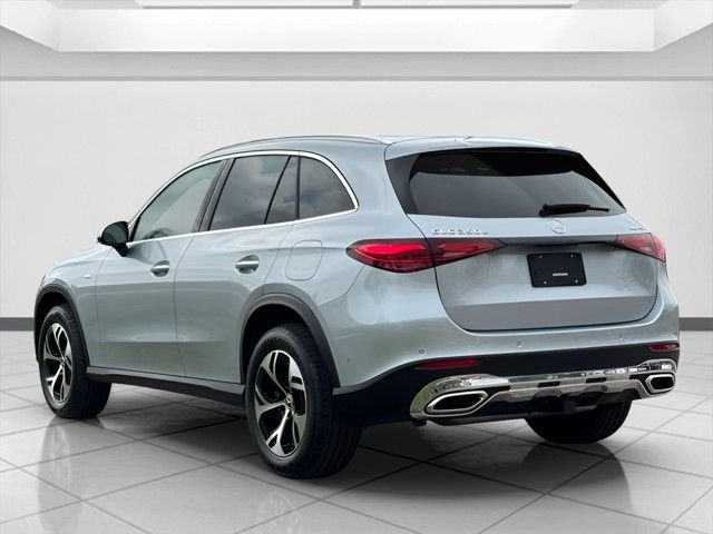 2025 Mercedes-Benz GLC Base - Photo 4