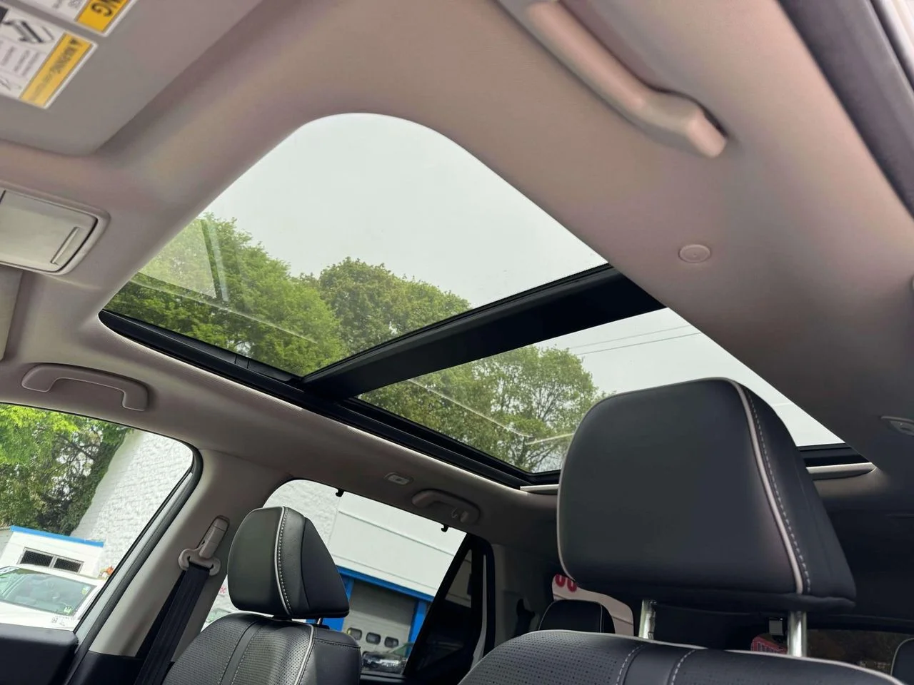 2023 Honda Pilot Elite - Photo 23