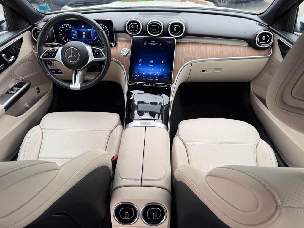 Used 2024  Mercedes-Benz C 300 image 28
