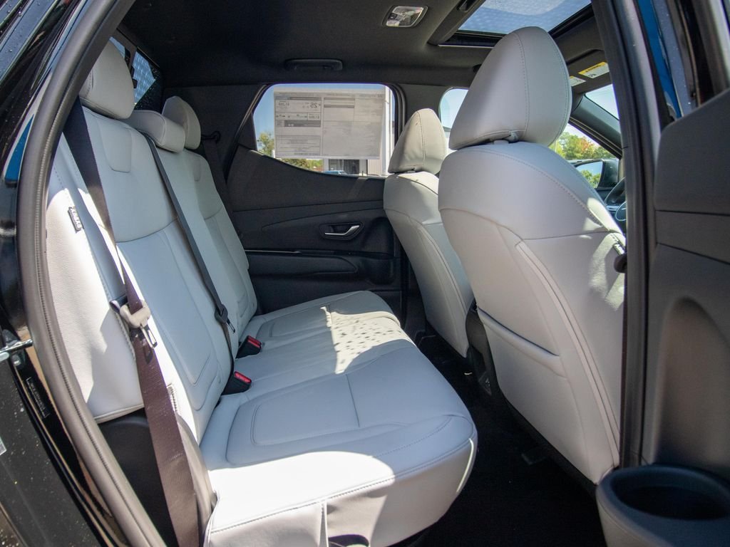 New 2027 Black Hyundai SEL image 16