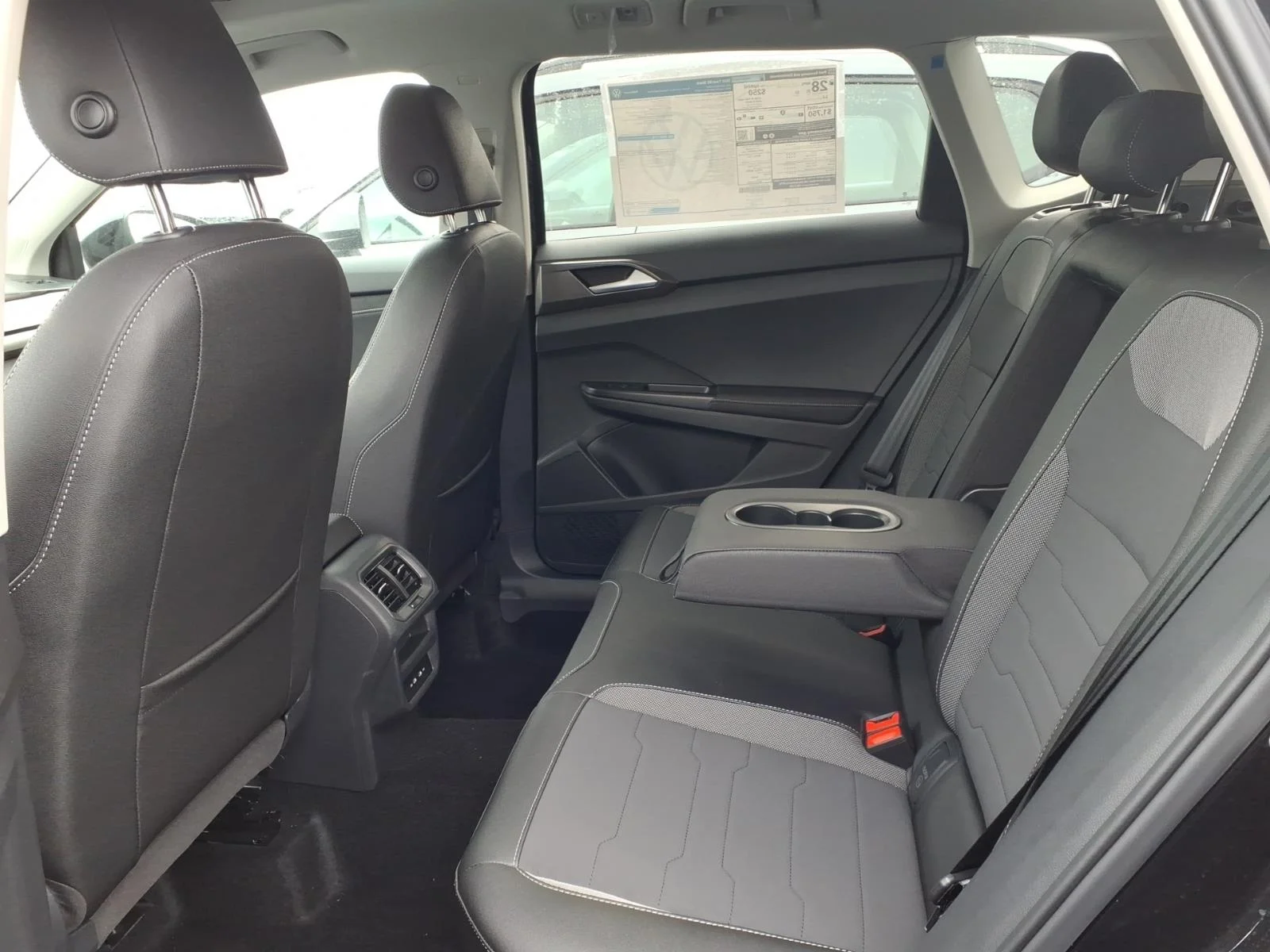 New 2026 Deep Black Pearl Volkswagen SE BLACK 4MOTION image 21