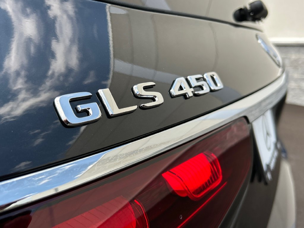 New 2026 Obsidian Black Metallic Mercedes-Benz GLS 450 image 73