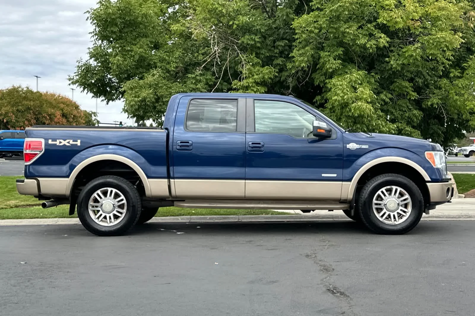 Used 2012 Dark Blue Pearl Metallic Ford King Ranch image 8