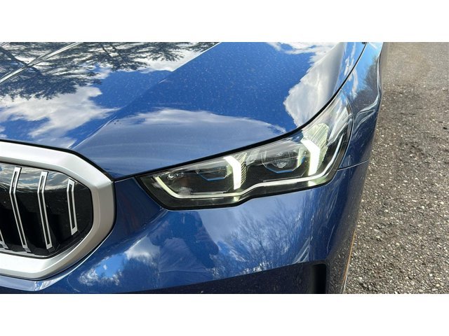 New 2026 Phytonic Blue Metallic BMW 530i xDrive image 7